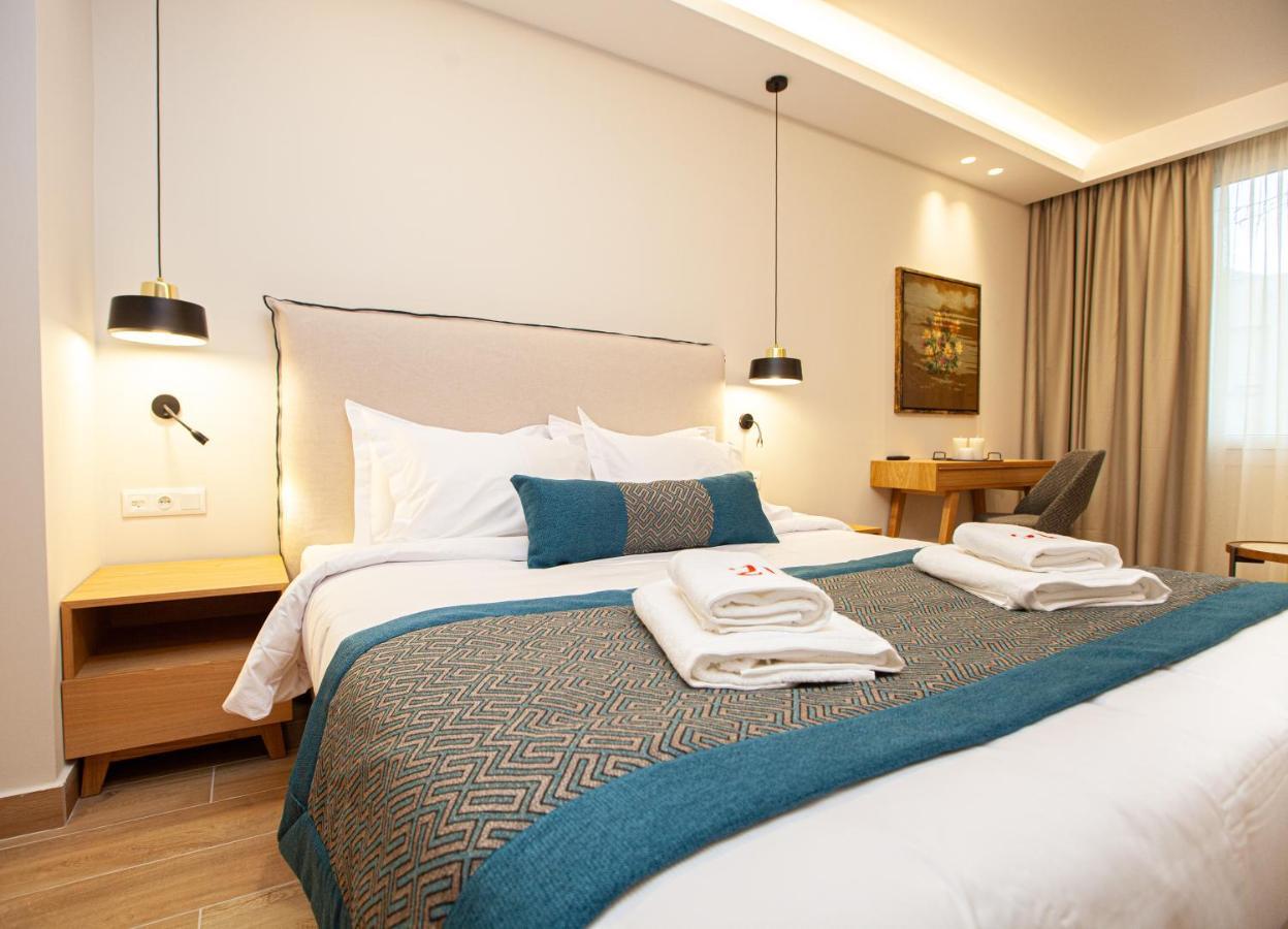 No21 Luxury Suites Thessaloniki Exterior photo
