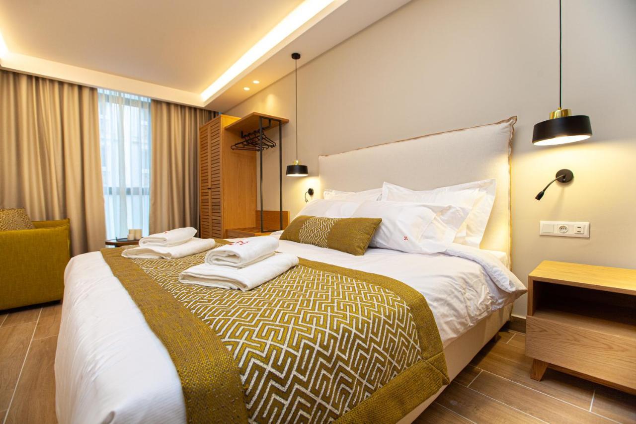 No21 Luxury Suites Thessaloniki Exterior photo