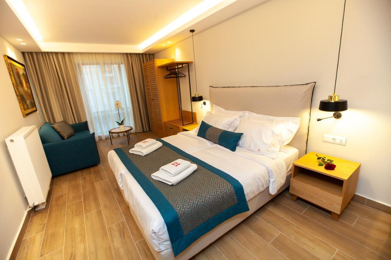 No21 Luxury Suites Thessaloniki Exterior photo