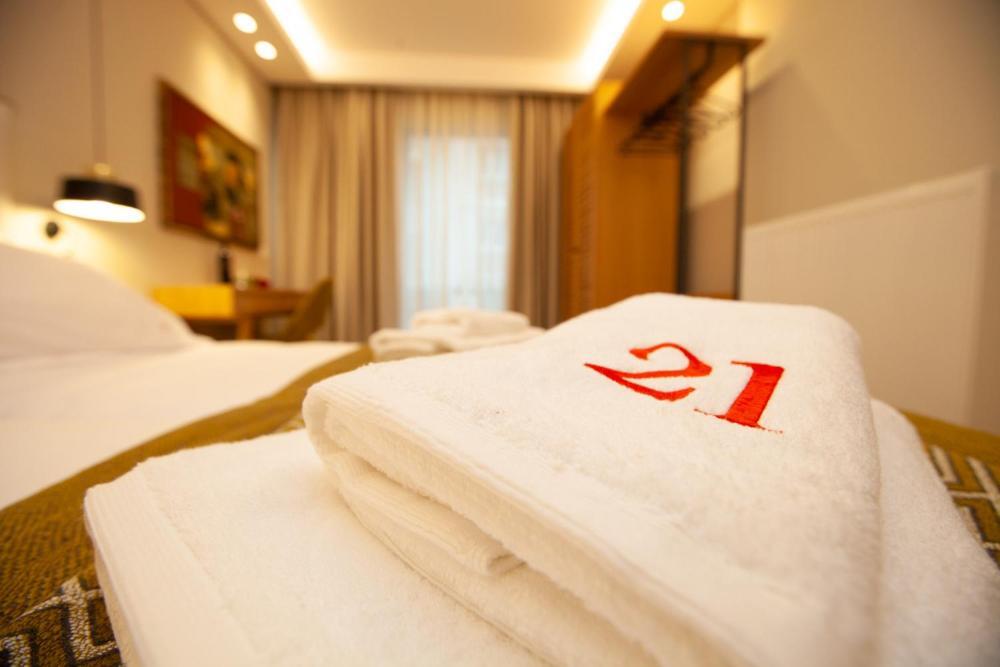 No21 Luxury Suites Thessaloniki Exterior photo